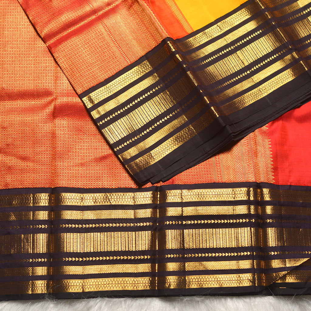 H.V 1106 ( 6 Yards Saree )