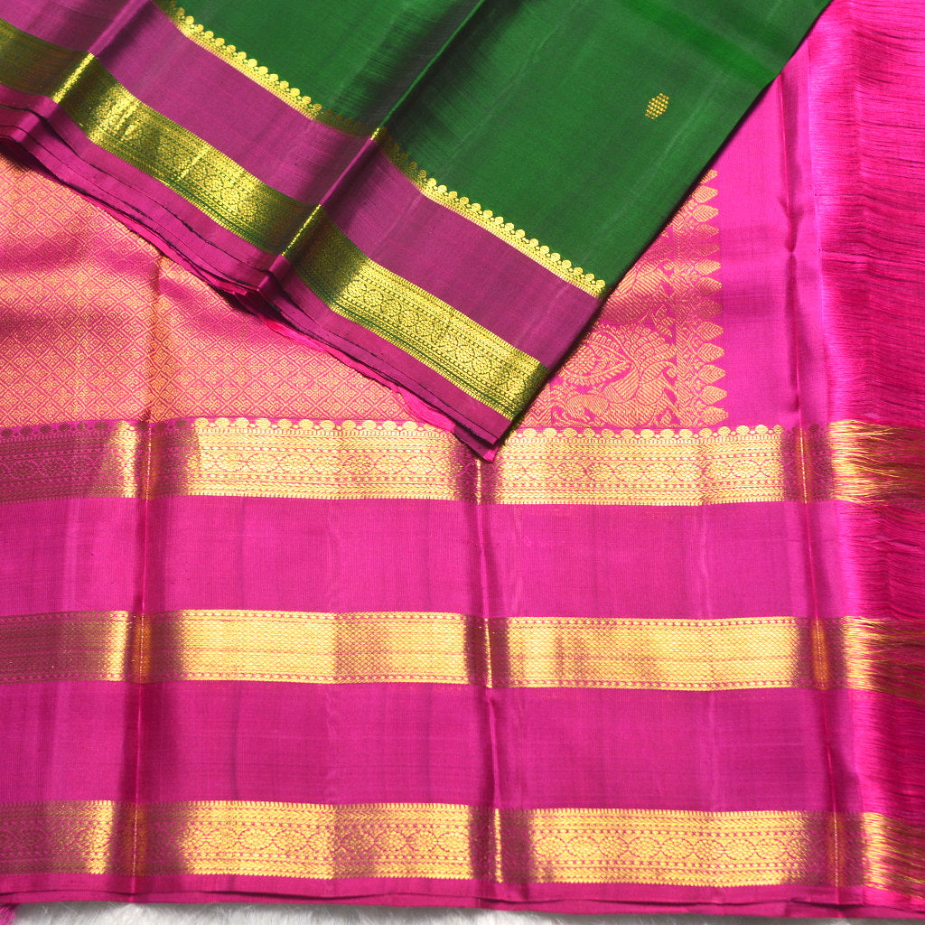 H.V 1125 ( 6 Yards Saree )