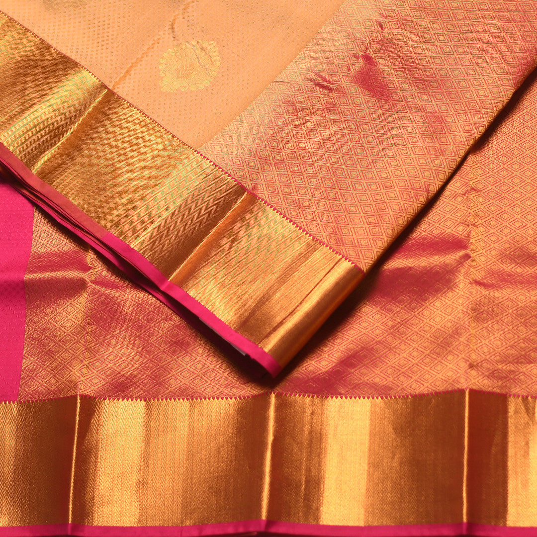 HV 1447 (6 Yards Saree)