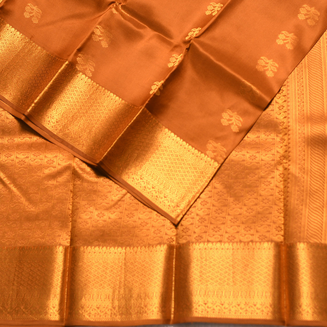 HV 1480 (6 Yards Saree)