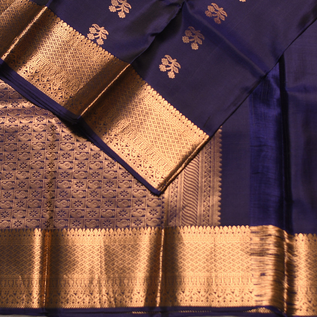 HV 1484 (6 Yards Saree)