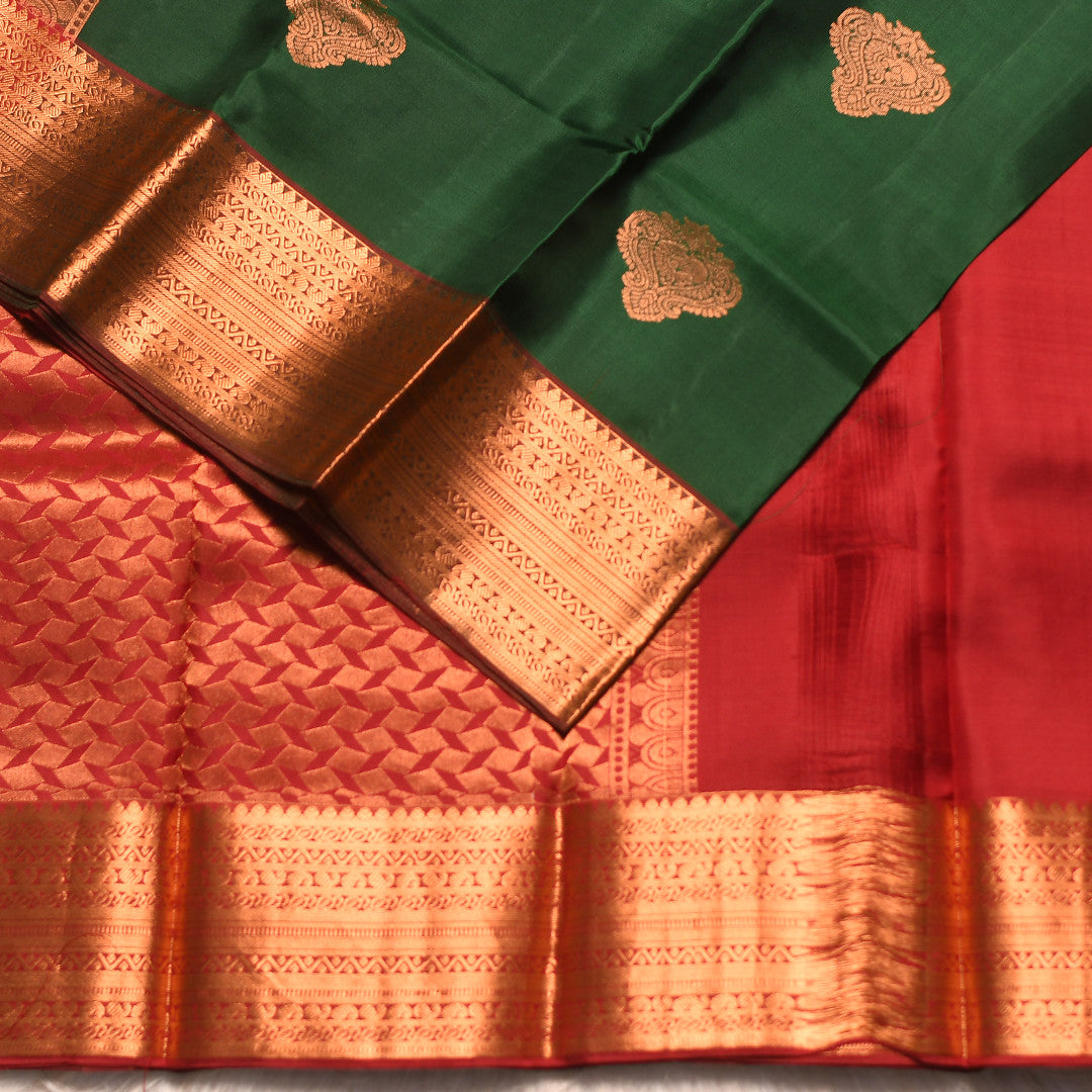 HV 1996 (6 Yards Saree)
