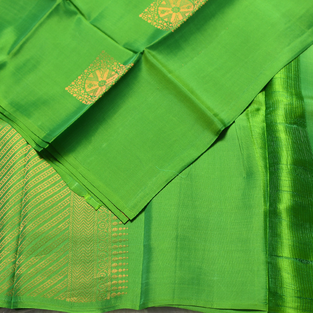 HV-2175 (6Yards saree}