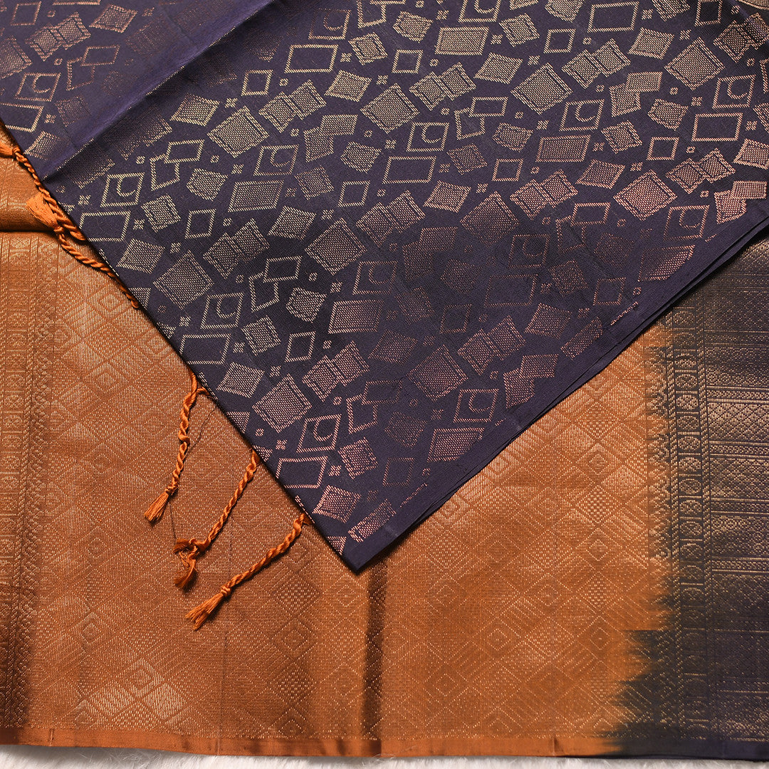 H.V 3413 (6 Yards Saree)