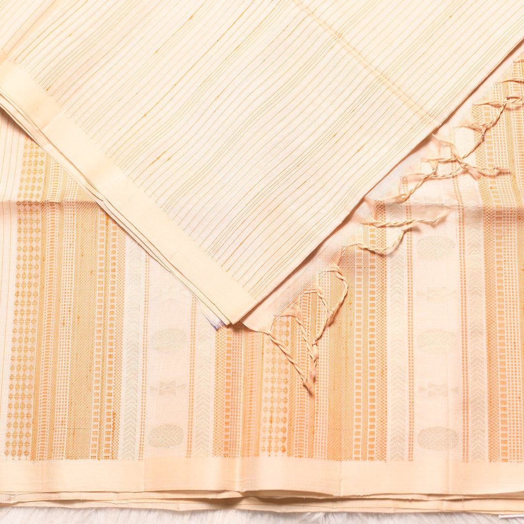 H.V 3792 (6 Yards Saree)