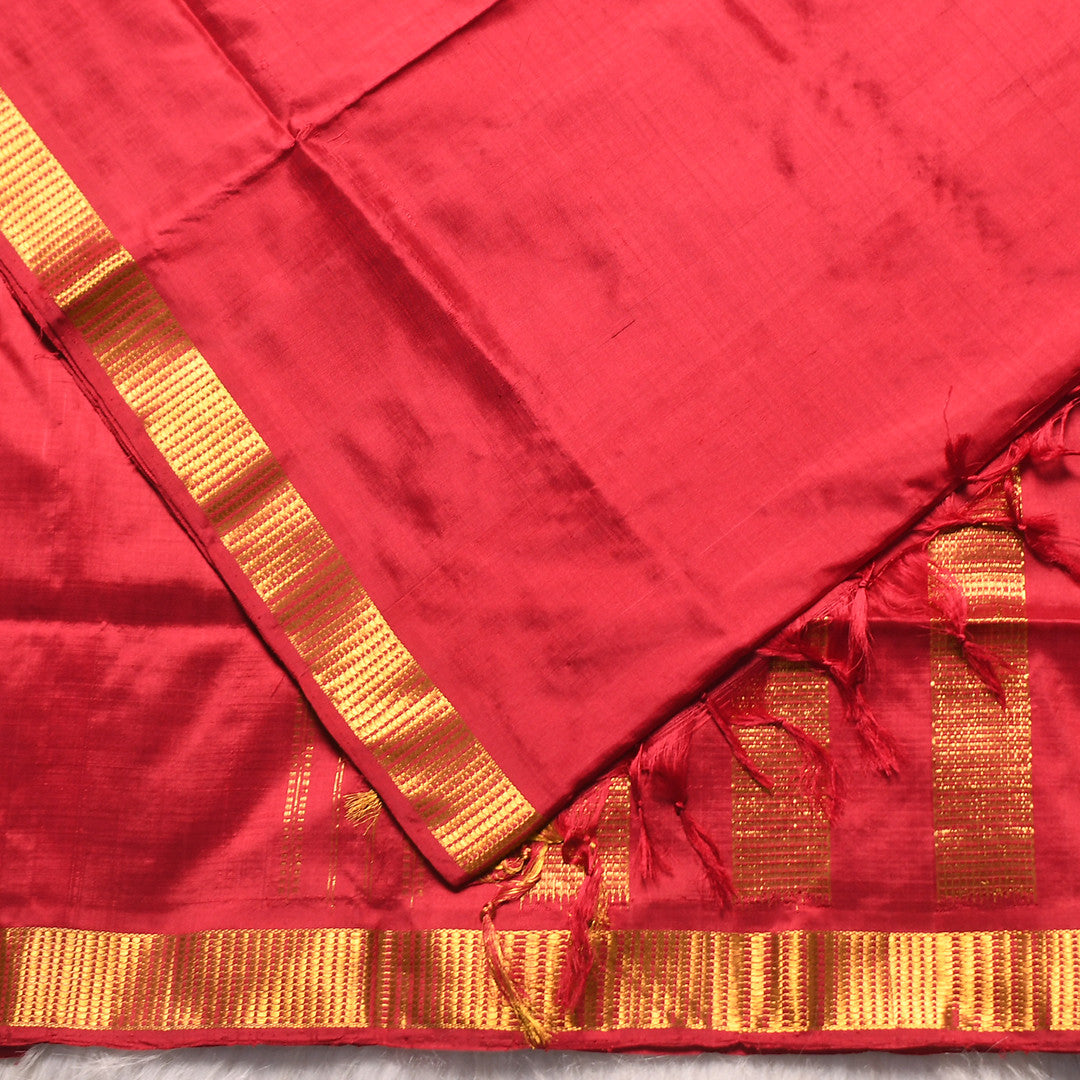 L. 132 (9 Yards saree)