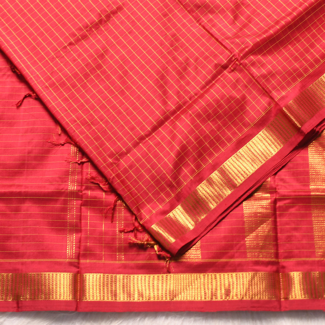 L - 135 ( 9 Yards Saree )
