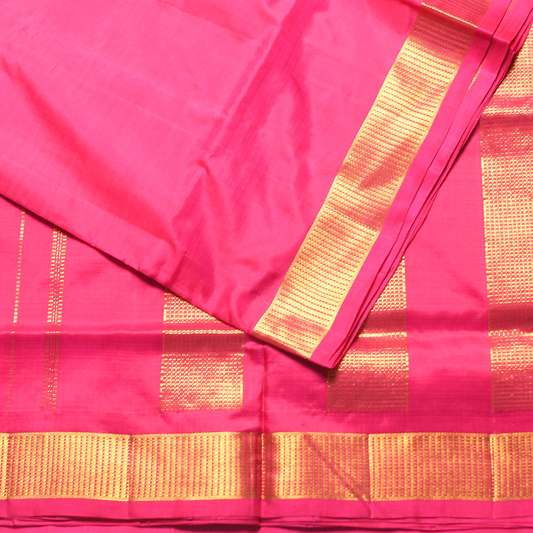 L - 136 ( 9 Yards Saree )