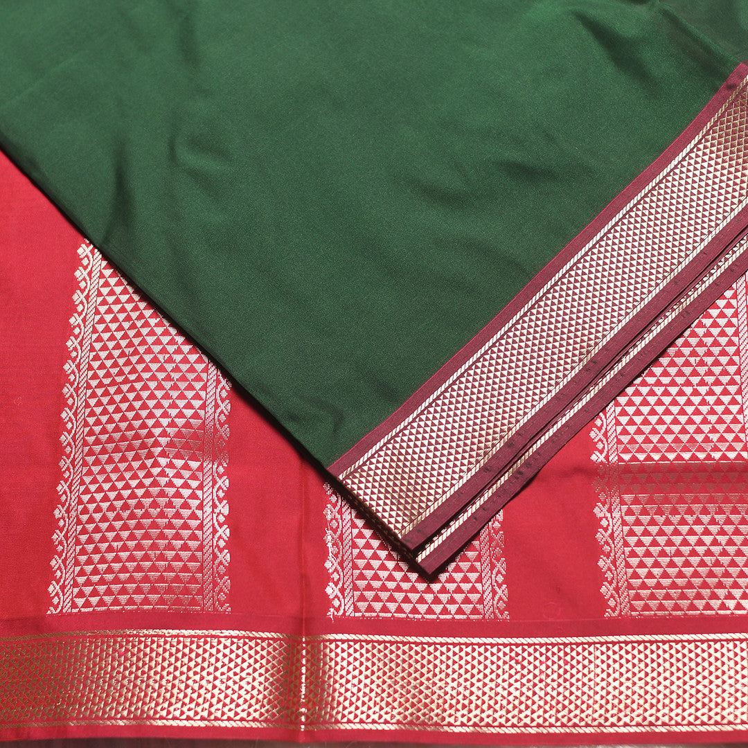 L. 200 (9 Yards Saree)