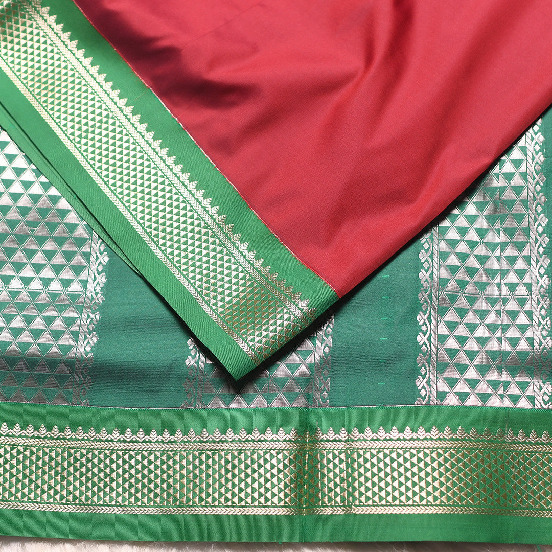 L.210 ( 9 Yards Saree )
