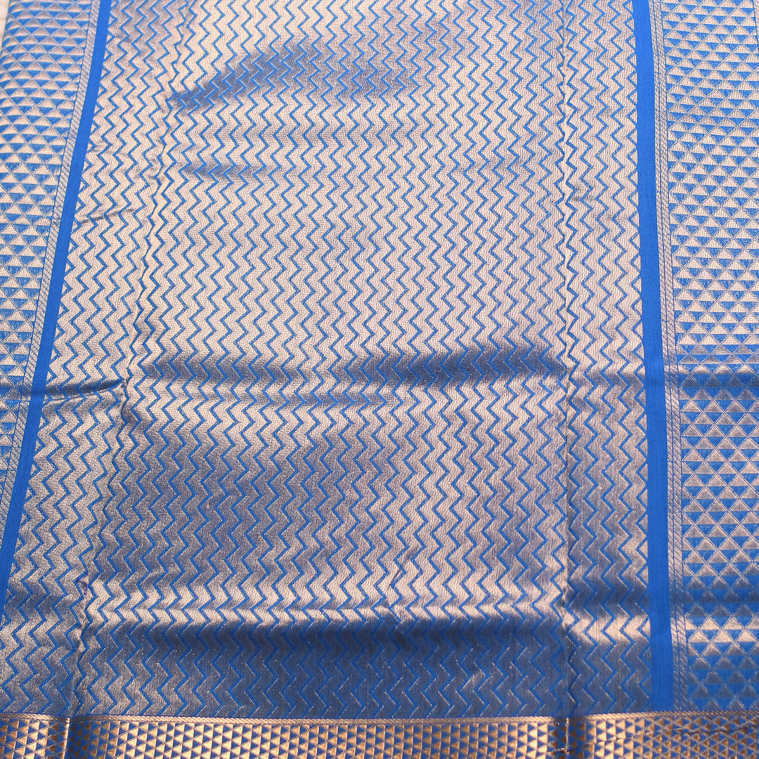 L.230 (9 Yards Saree)