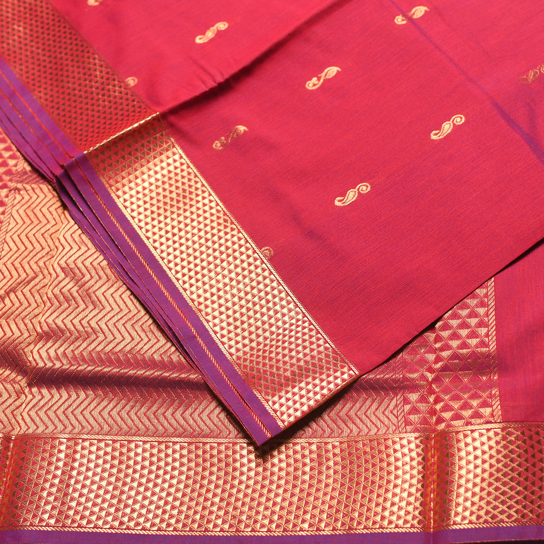 L.236 (9 Yards Saree)