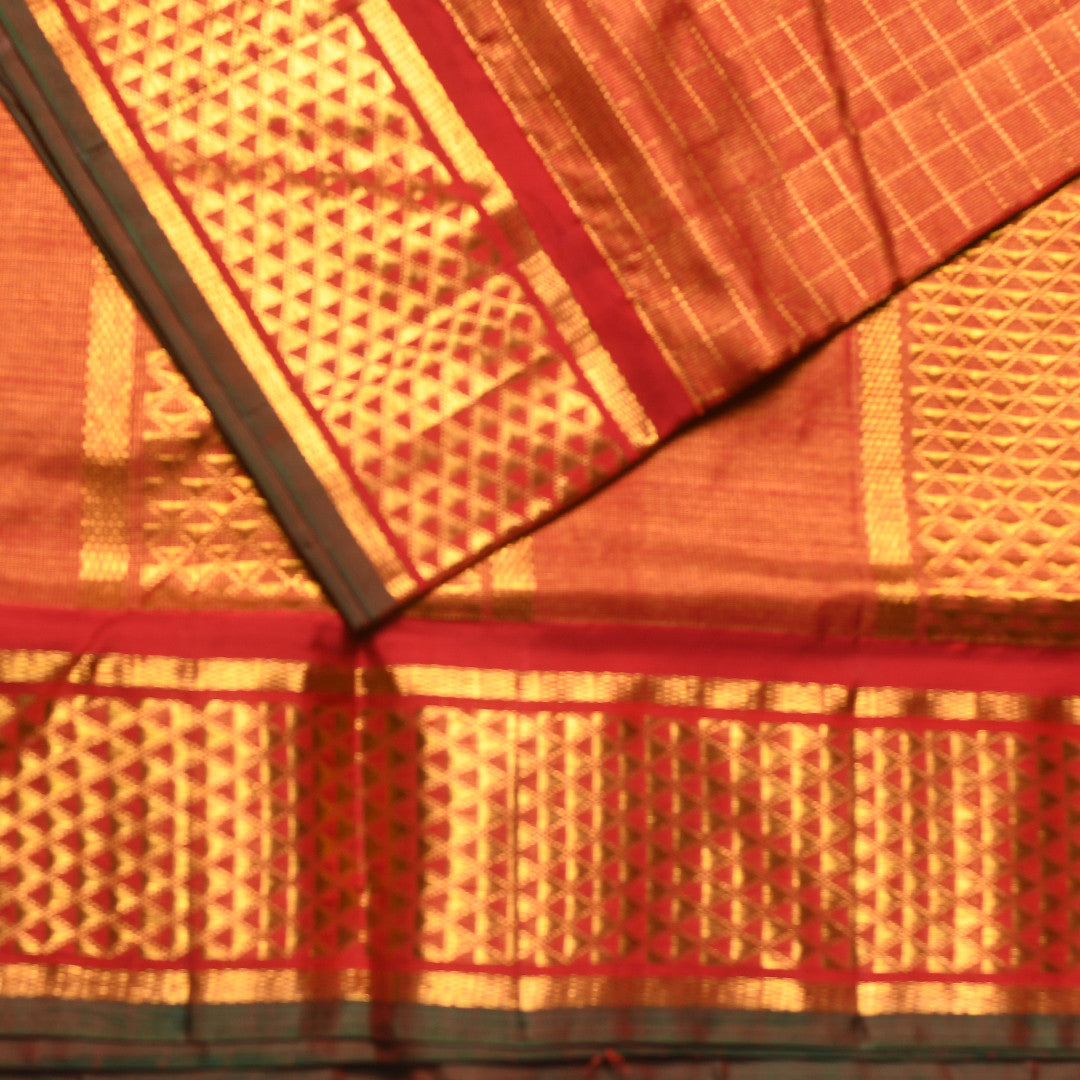 L. 275 (10 Yards saree)