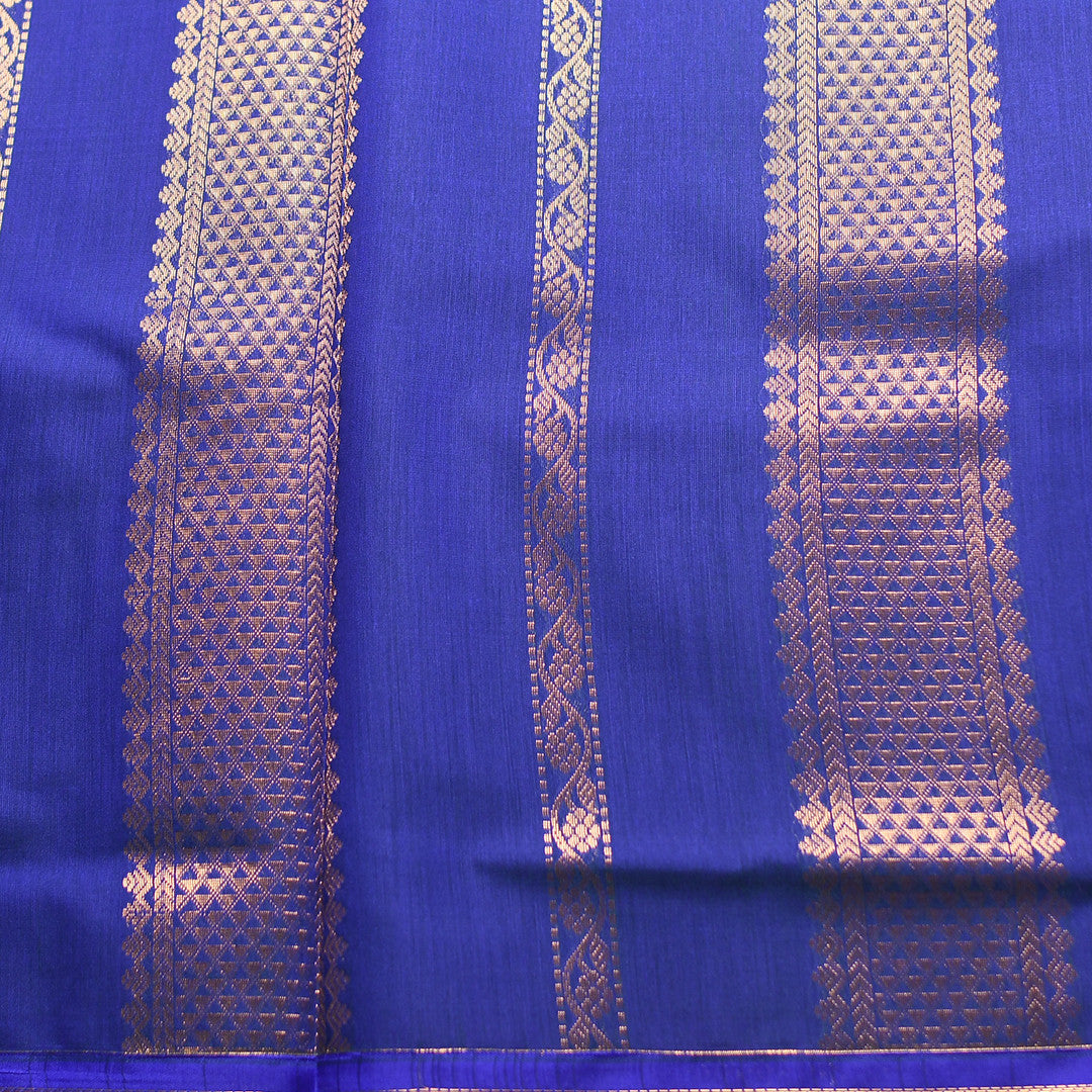 L.307 (9 Yards Saree)