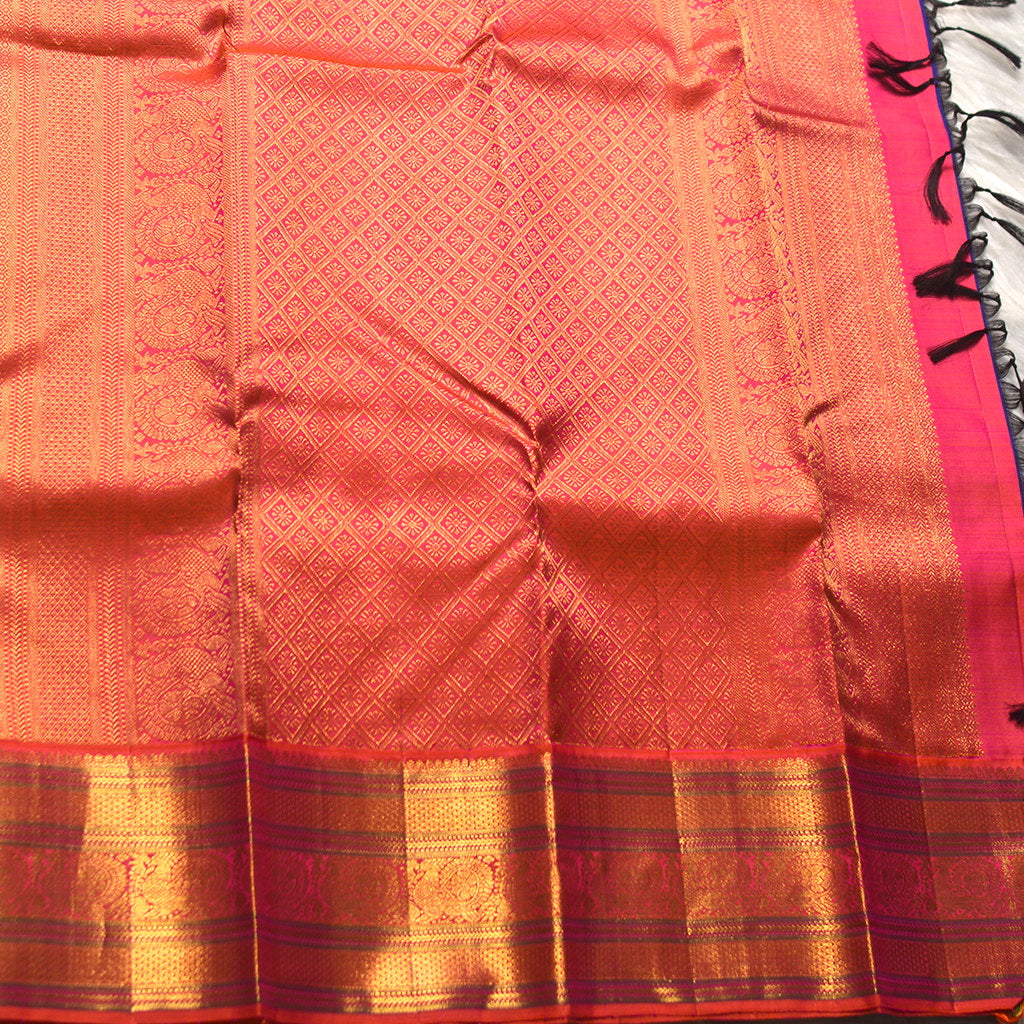 H.V 1041 (6 Yards Saree)