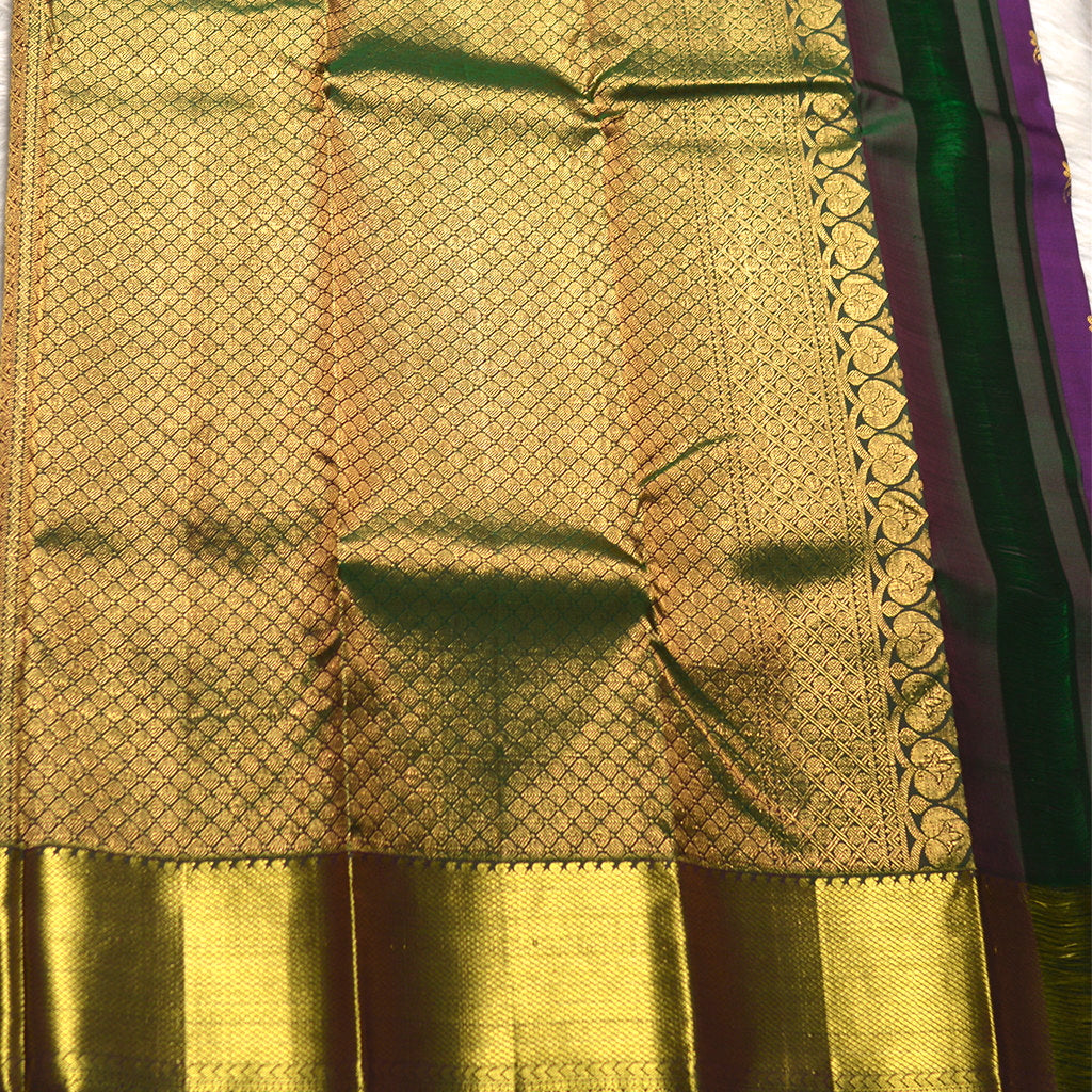 H.V 222  (6 Yards Saree)