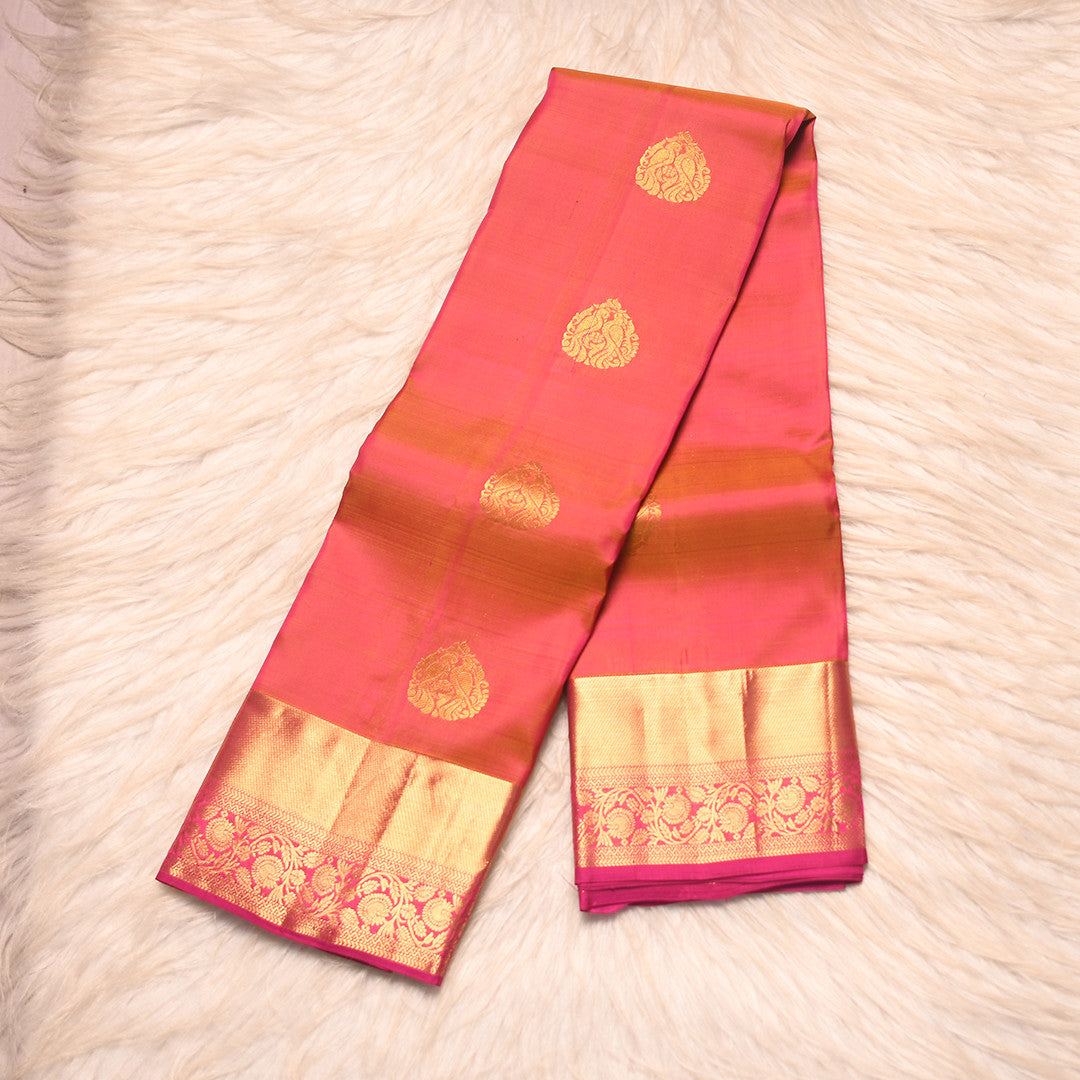 HV 4943 (6 Yards Saree)
