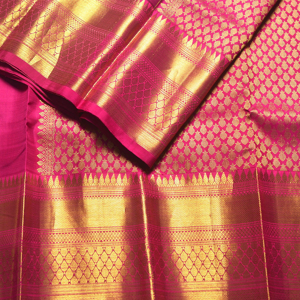 H.V 1019 ( 6 Yards Saree )
