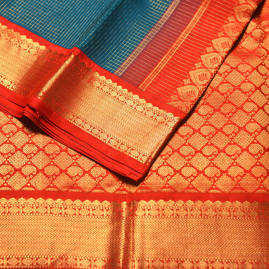 H.V 1022 ( 6 Yards Saree )