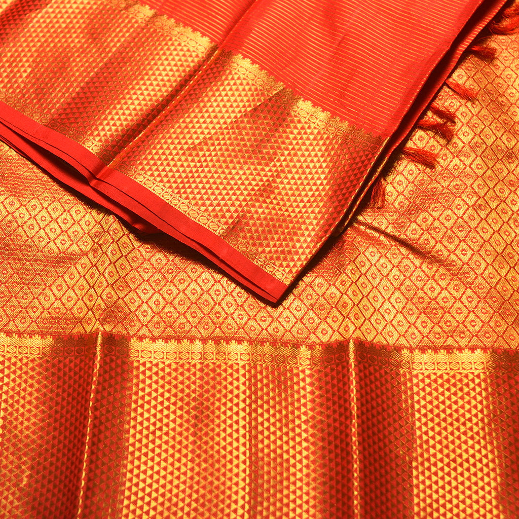 H.V 1035 (6Yards Saree)