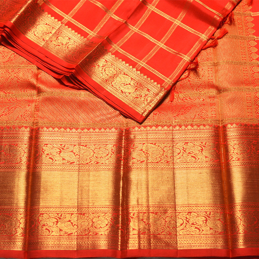 H.V 1051 (6 Yards Saree)