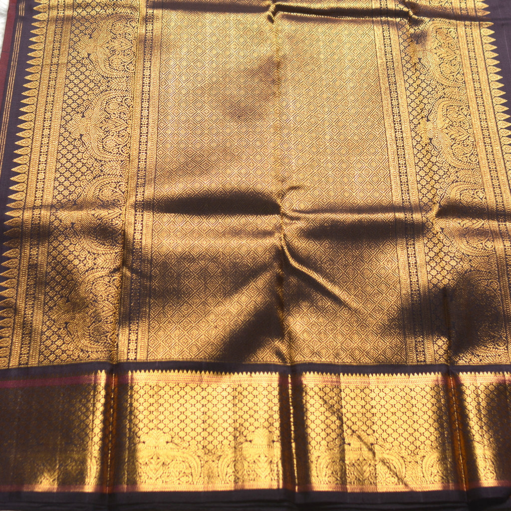 H.V 1052 (6 Yards Saree)