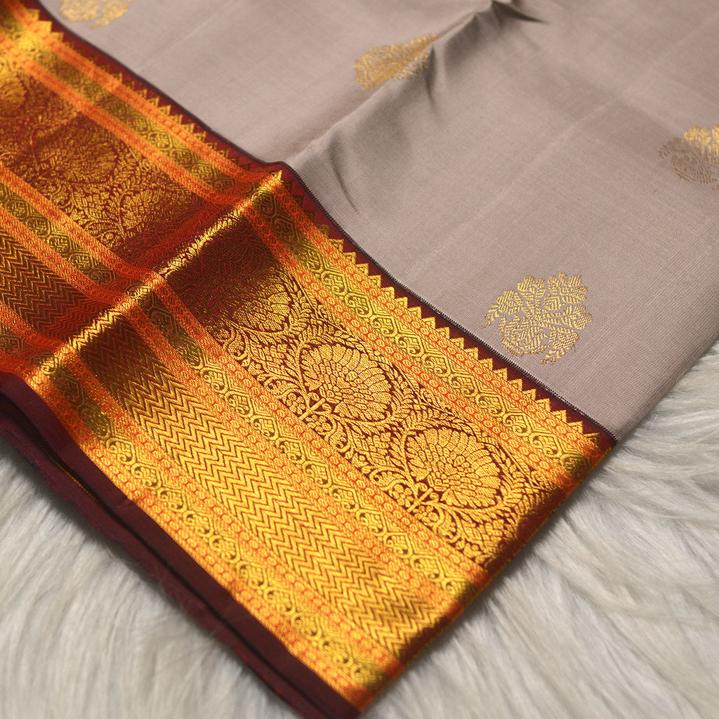 H.V 1073 (6 Yards Saree)