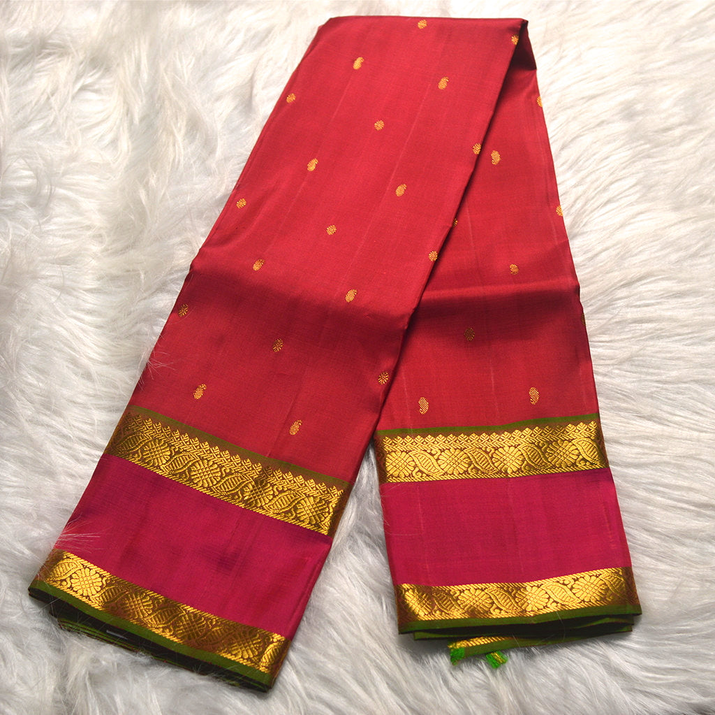 H.V 1075 (6 Yards Saree)