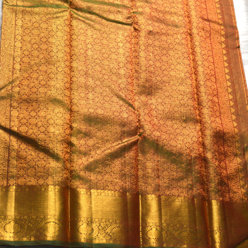 H.V 1101 ( 6 Yards Saree )