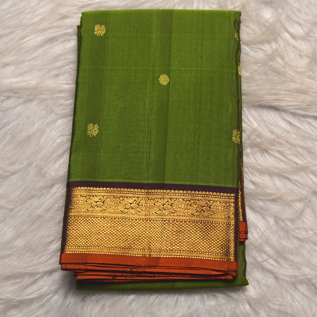 H.V 1116 ( 6 Yards Saree )