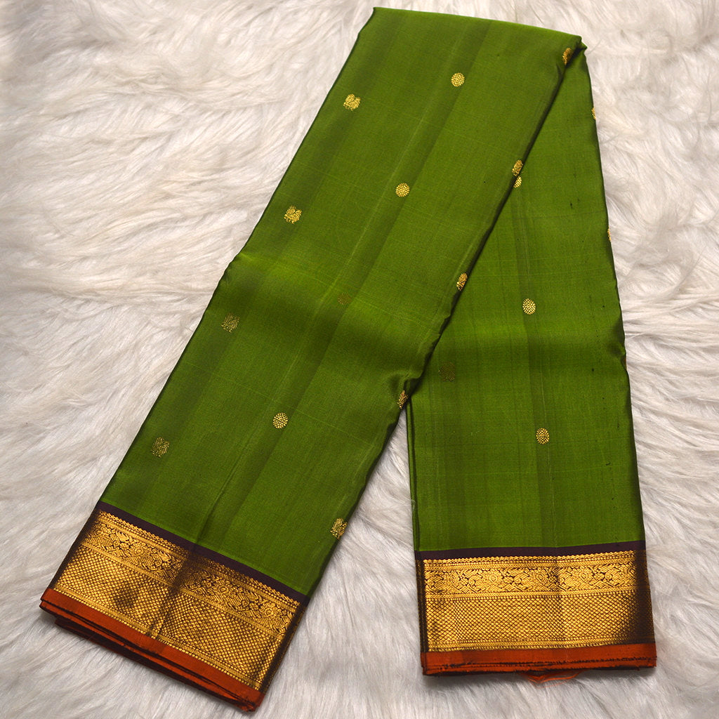 H.V 1116 ( 6 Yards Saree )