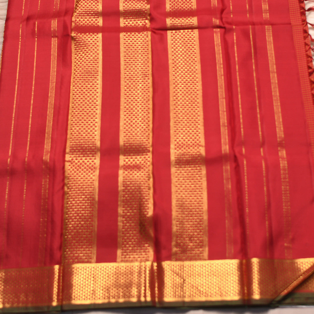 HV 1120 (6 Yards Saree)