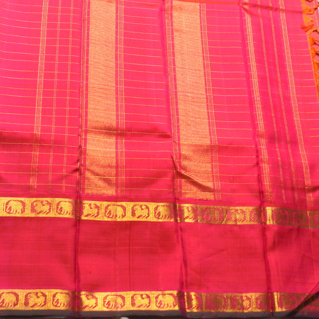 H.V 1123 ( 6 Yards Saree )