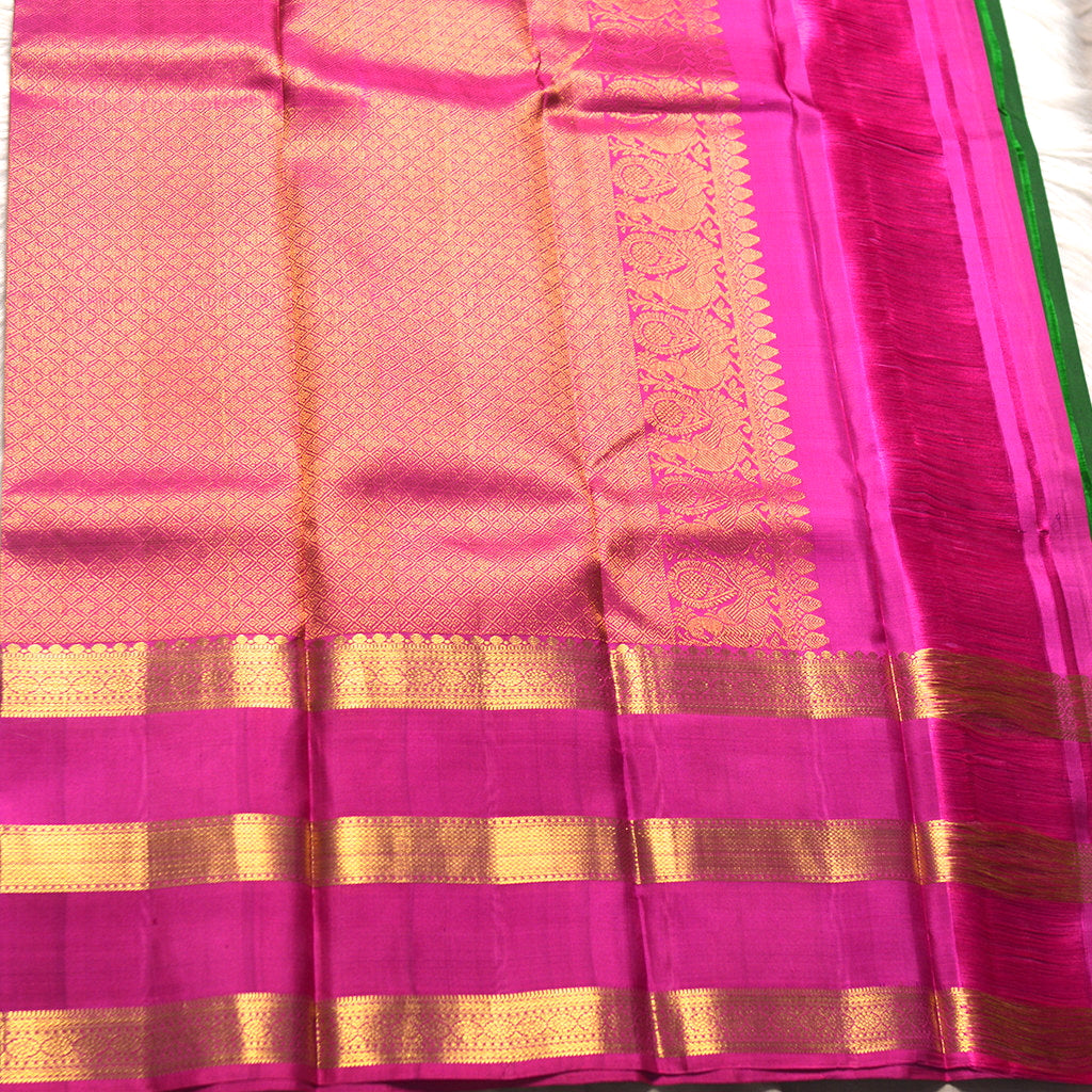 H.V 1125 ( 6 Yards Saree )