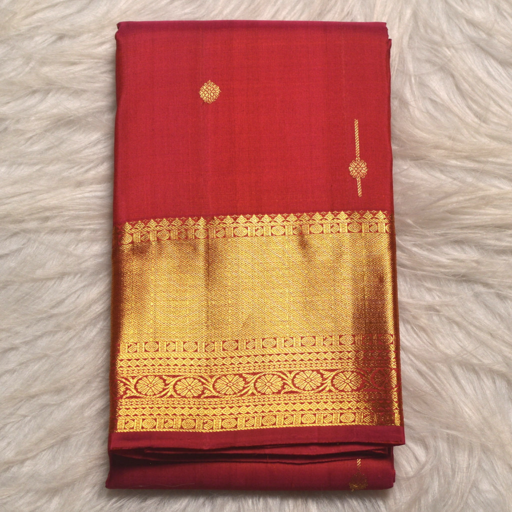 H.V 114 ( 6 Yards Saree )