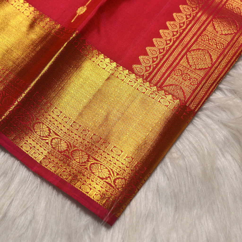H.V 114 ( 6 Yards Saree )