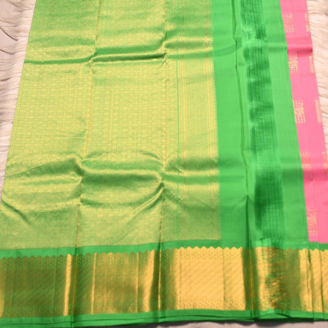 HV 1432 (6 Yards Saree)