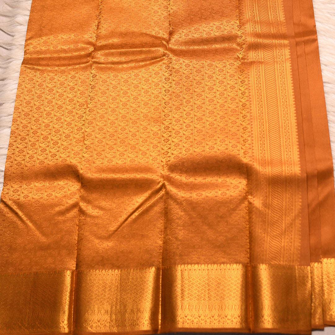 HV 1480 (6 Yards Saree)