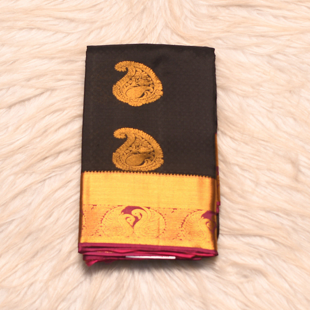 HV 1490 (6 Yards Saree)