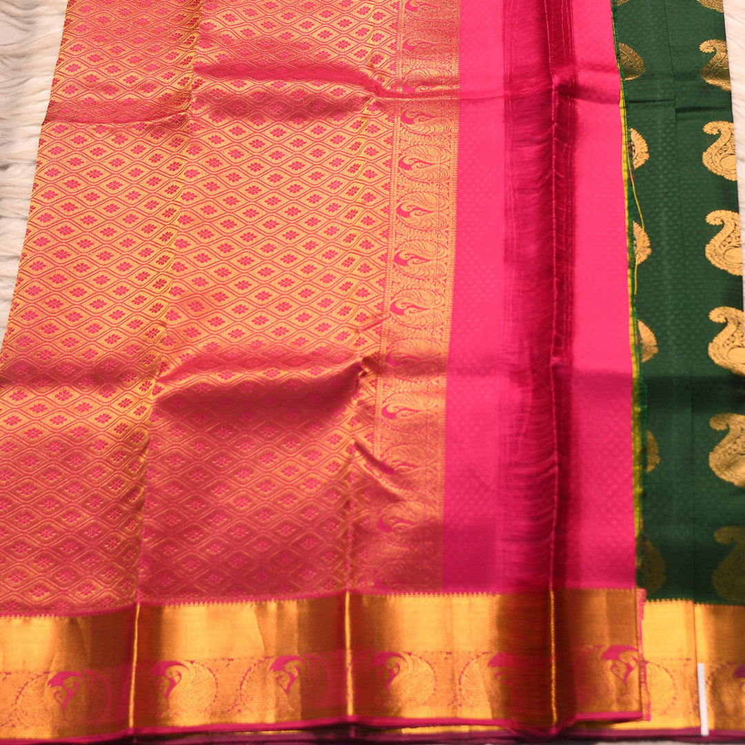 HV 1575 (6 Yards Saree)