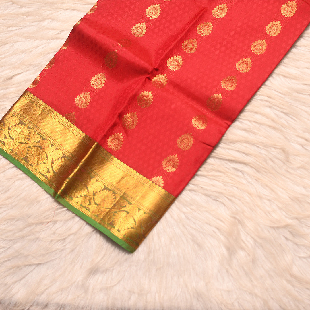 HV 1579 (6 Yards Saree)