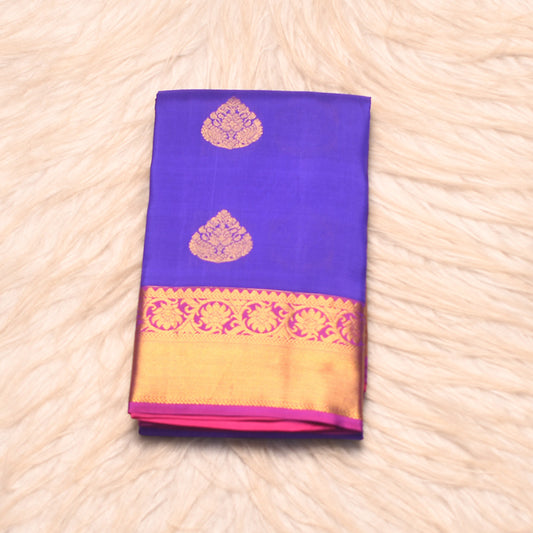 HV 1582 (6 Yards Saree)