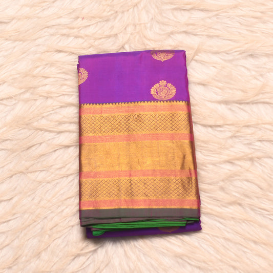 HV 1591 ( Yards Saree )