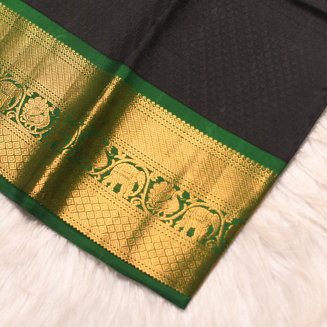 HV-1617 (6Yards saree)