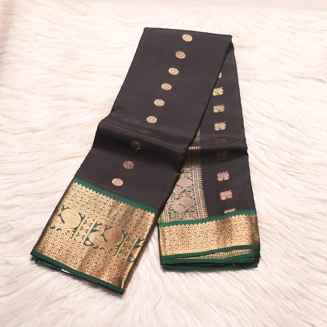 HV-1867  (6Yards saree )