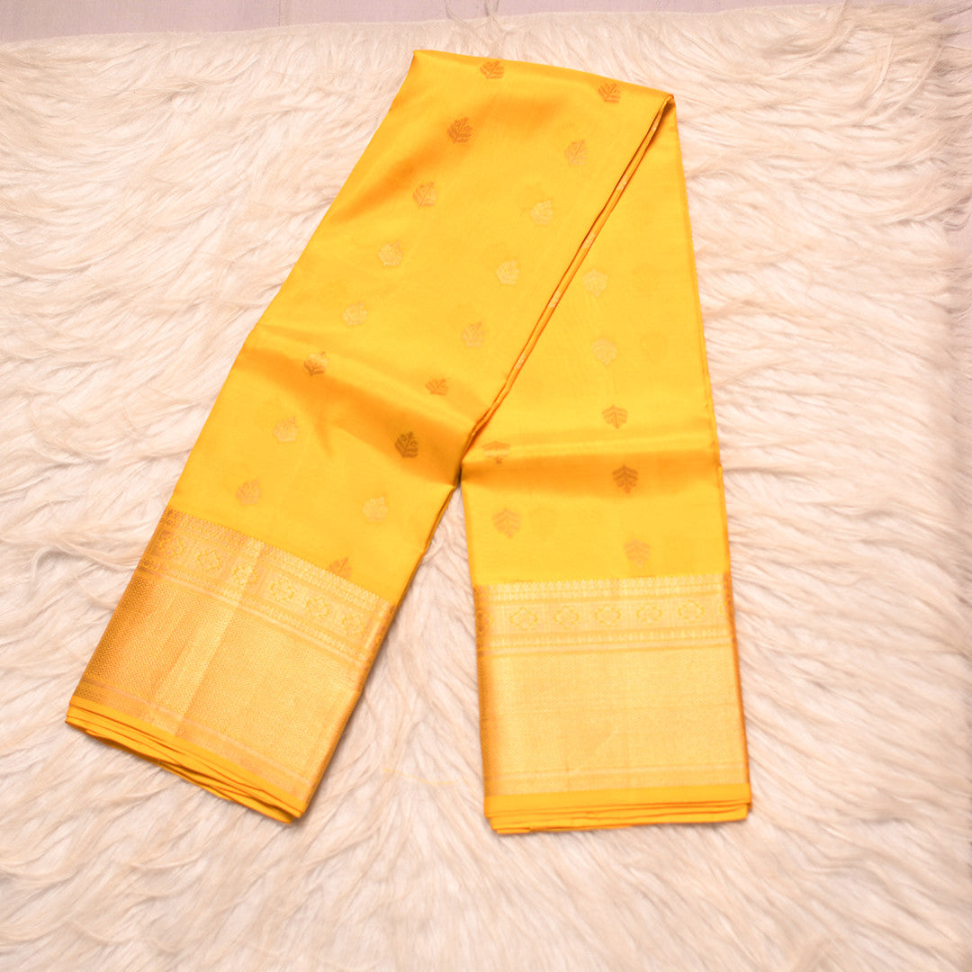 HV 1929 (6 Yards Saree)