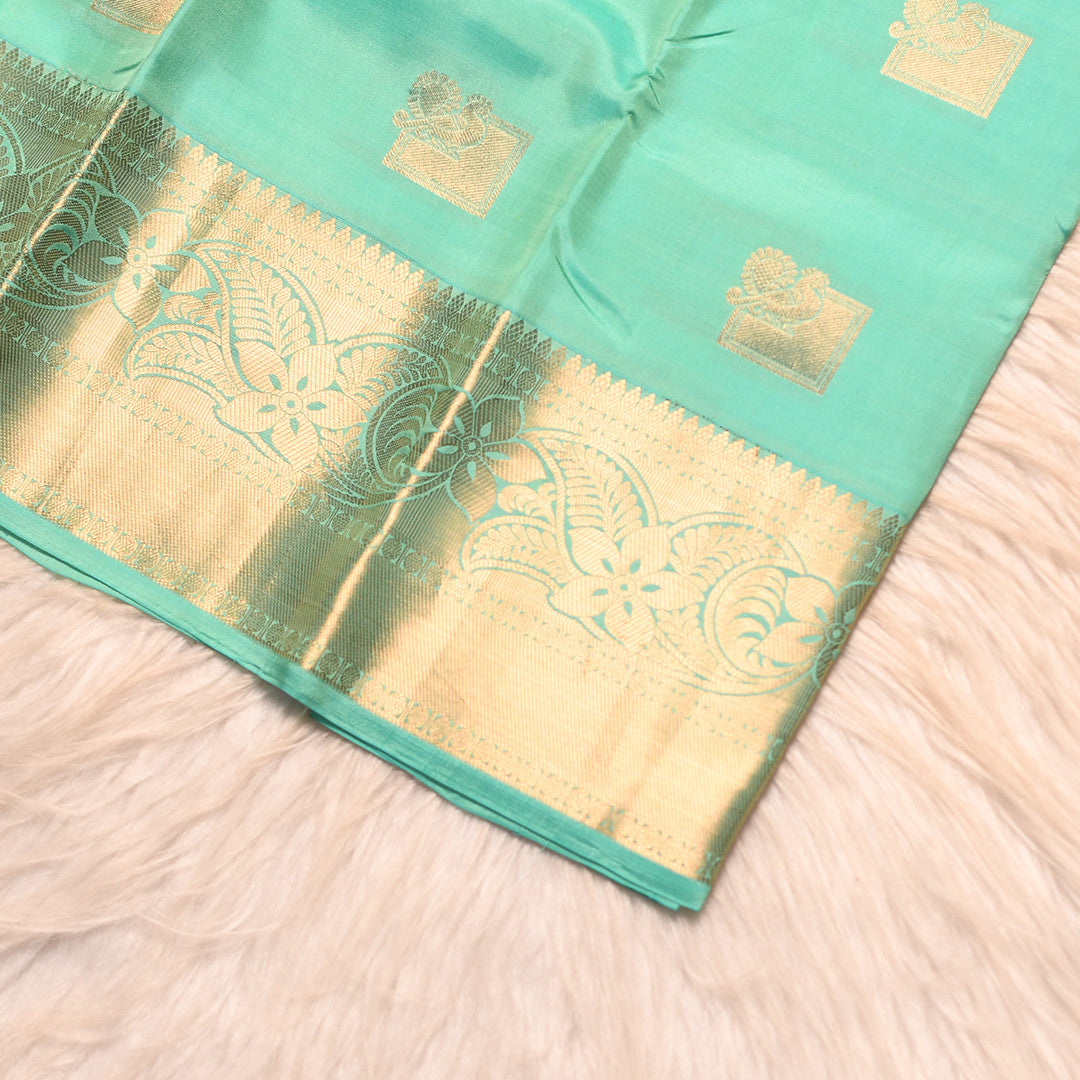 HV 1930 (6 Yards Saree)
