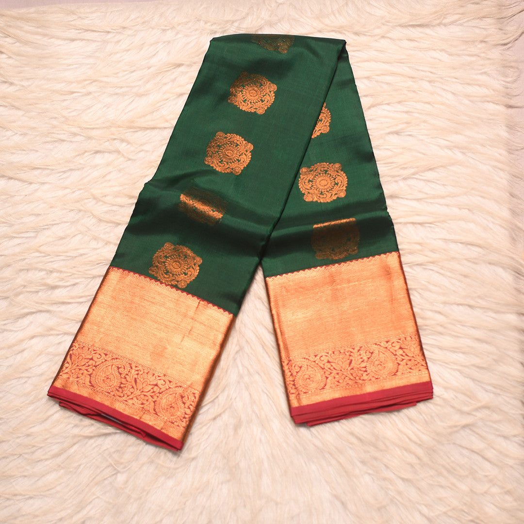 HV 1933 (6 Yards Saree)
