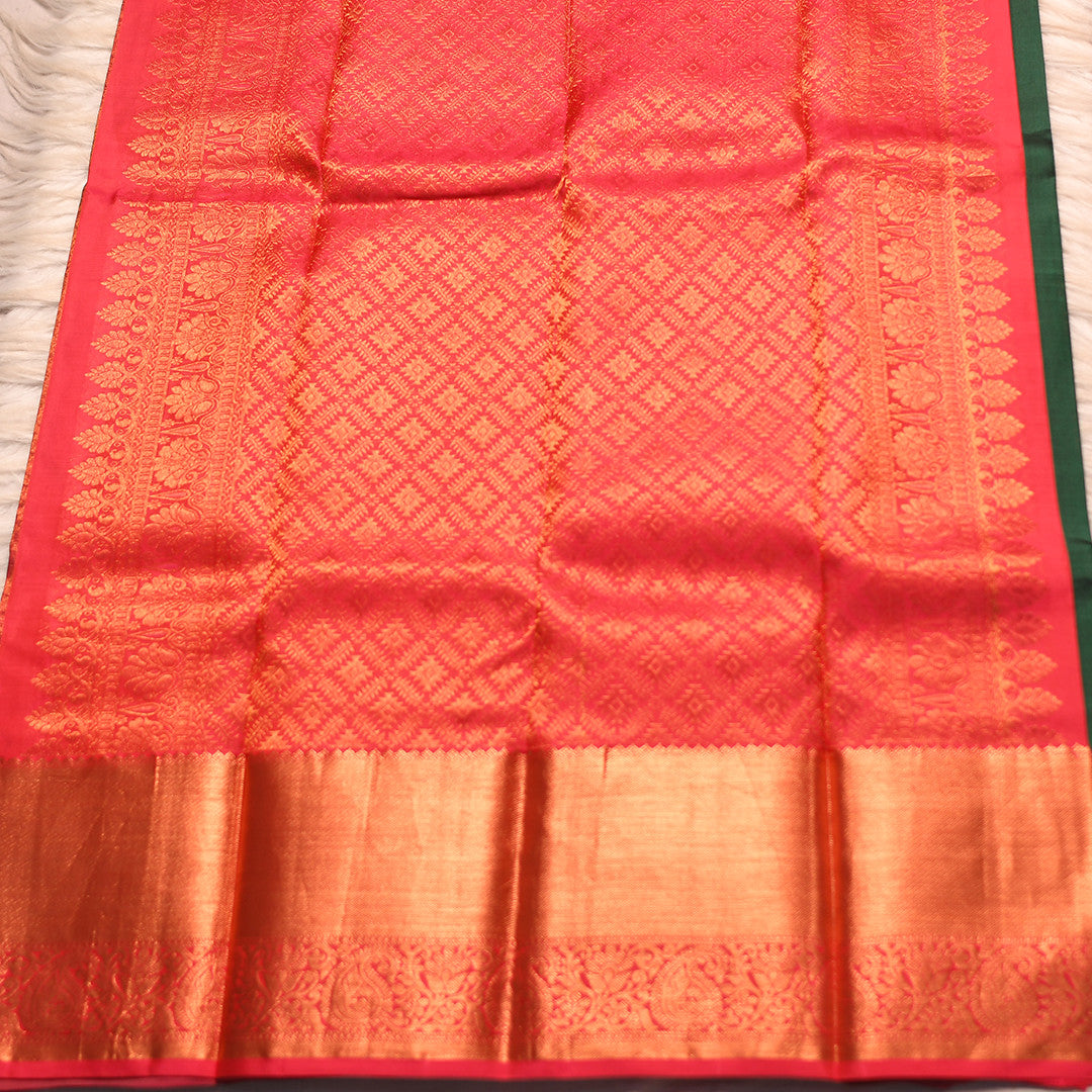 HV 1933 (6 Yards Saree)