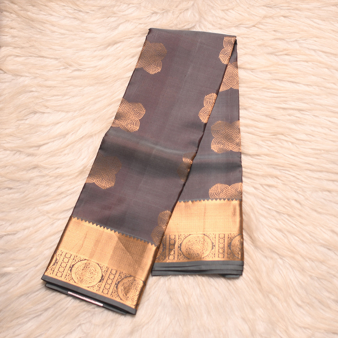 HV 1967 (6 Yards Saree)